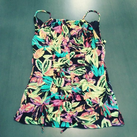 Ruched Keyhole Top - Picture 1 of 2